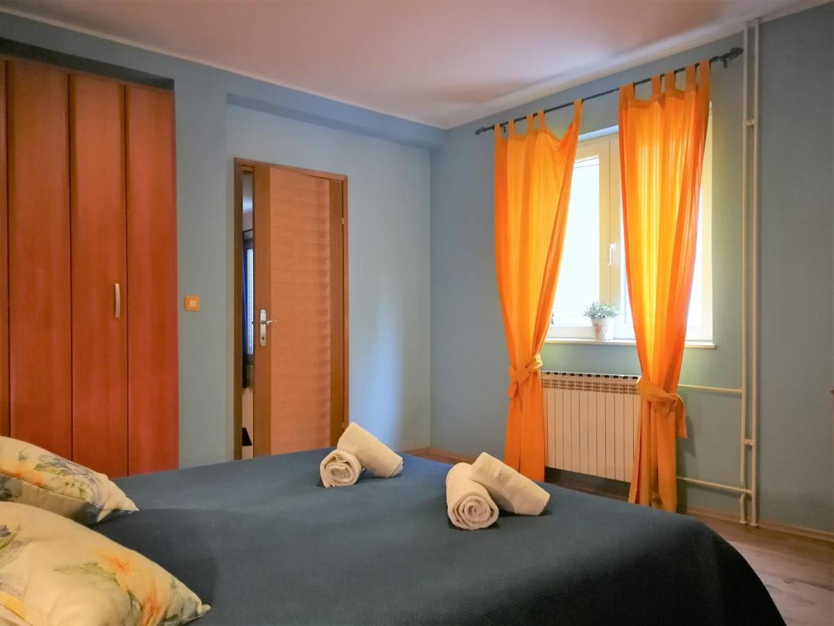 Apartments Bilic With Garden & Swimming Pool - 50M From The Beach ปิเยชชานา อูวาลา ภายนอก รูปภาพ